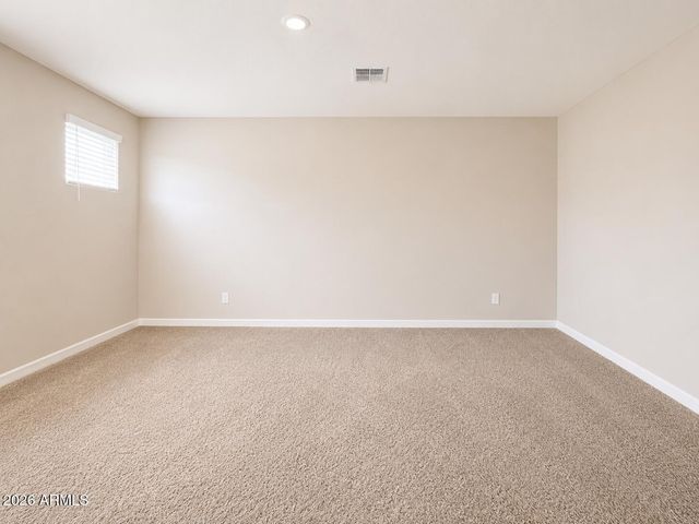 8247 W ILLINI Street, Phoenix, AZ 85043