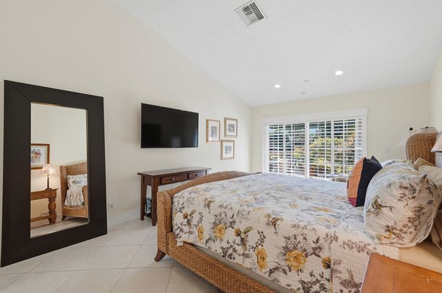 6370 Las Flores Drive, Boca Raton, FL 33433