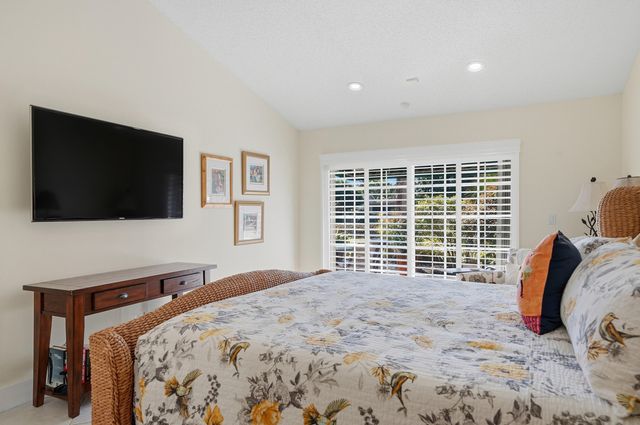 6370 Las Flores Drive, Boca Raton, FL 33433