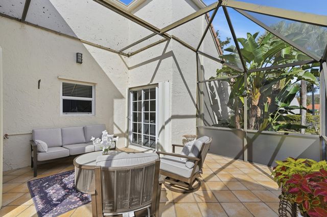 6370 Las Flores Drive, Boca Raton, FL 33433