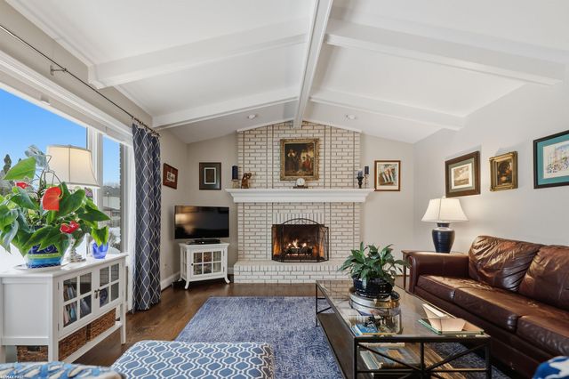 42474 Cannon Drive, Sterling Heights, MI 48313