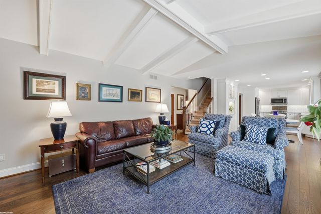 42474 Cannon Drive, Sterling Heights, MI 48313