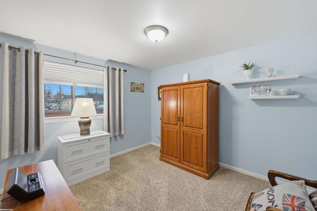 42474 Cannon Drive, Sterling Heights, MI 48313