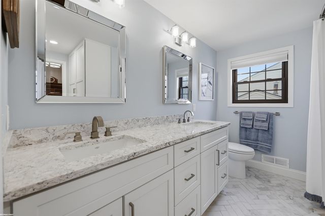 42474 Cannon Drive, Sterling Heights, MI 48313