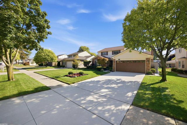 42474 Cannon Drive, Sterling Heights, MI 48313