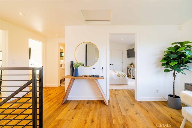 4300 Camello Road, Woodland Hills, CA 91364