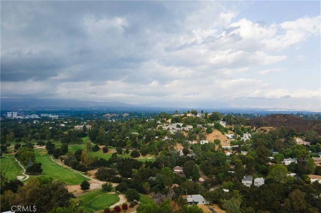 4300 Camello Road, Woodland Hills, CA 91364