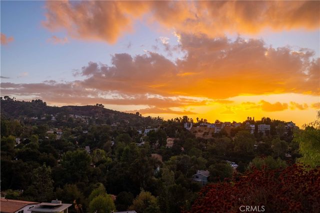 4300 Camello Road, Woodland Hills, CA 91364