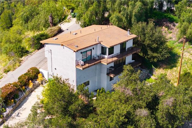 4300 Camello Road, Woodland Hills, CA 91364