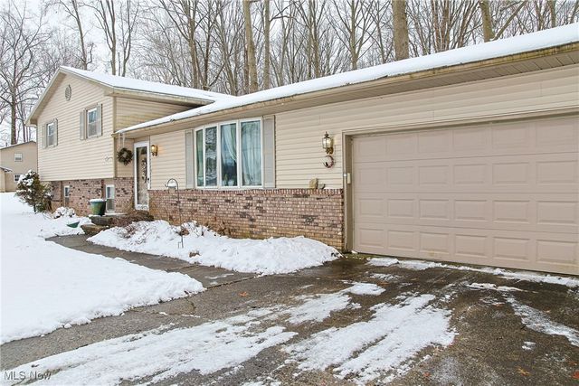 6016 Hill Road, Berlin Heights, OH 44814