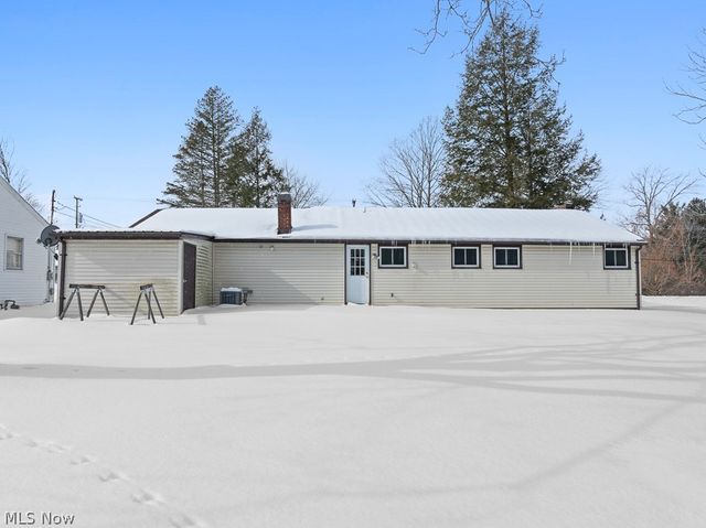 888 Fairfield School Road, Columbiana, OH 44408