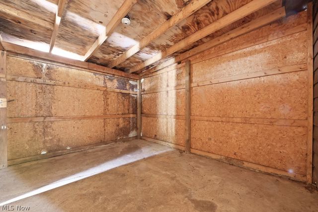 888 Fairfield School Road, Columbiana, OH 44408