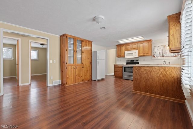 888 Fairfield School Road, Columbiana, OH 44408