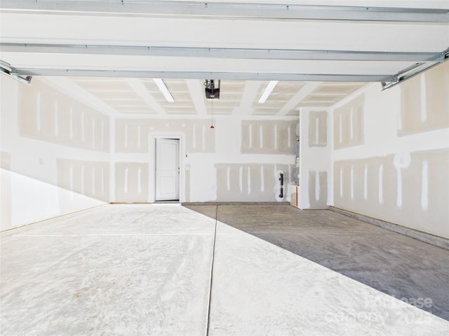 761 NW Kitfox Drive, Concord, NC 28027