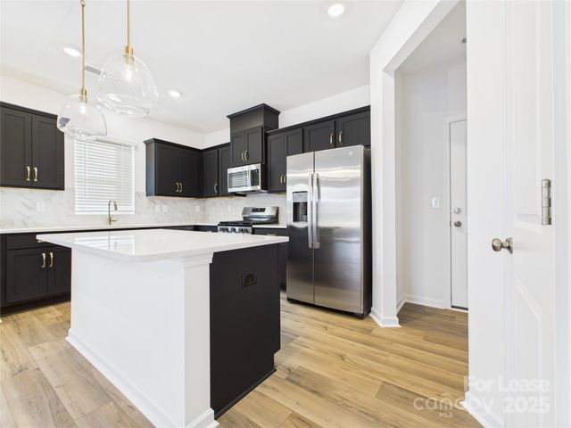 761 NW Kitfox Drive, Concord, NC 28027