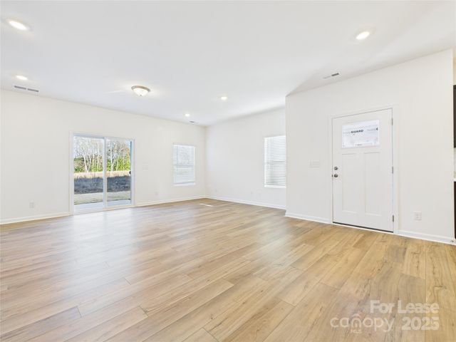 761 NW Kitfox Drive, Concord, NC 28027