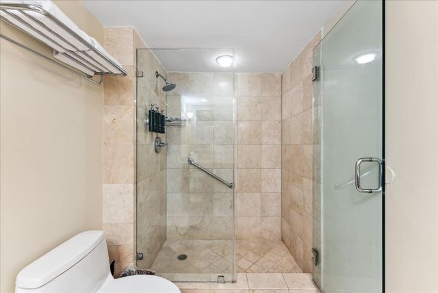 2670 E Sunrise Boulevard 520, Fort Lauderdale, FL 33304