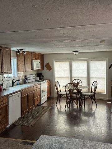 21725 E WELLESLEY #38 Ave, Otis Orchards, WA 99027