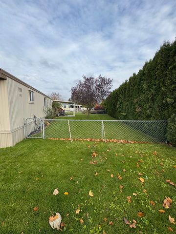 21725 E WELLESLEY #38 Ave, Otis Orchards, WA 99027