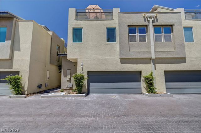 11401 Gravitation Drive, Las Vegas, NV 89135