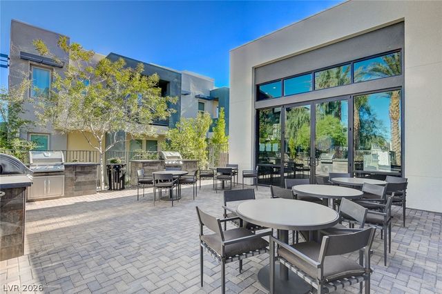 11401 Gravitation Drive, Las Vegas, NV 89135