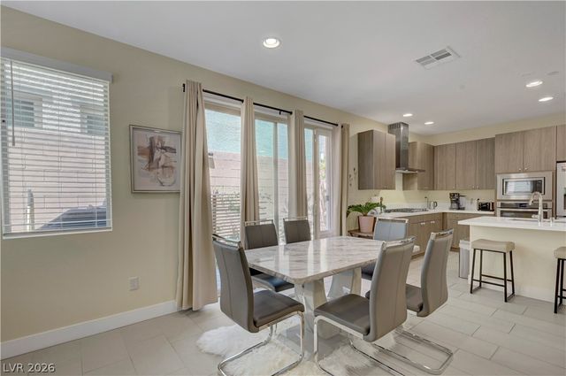 11401 Gravitation Drive, Las Vegas, NV 89135