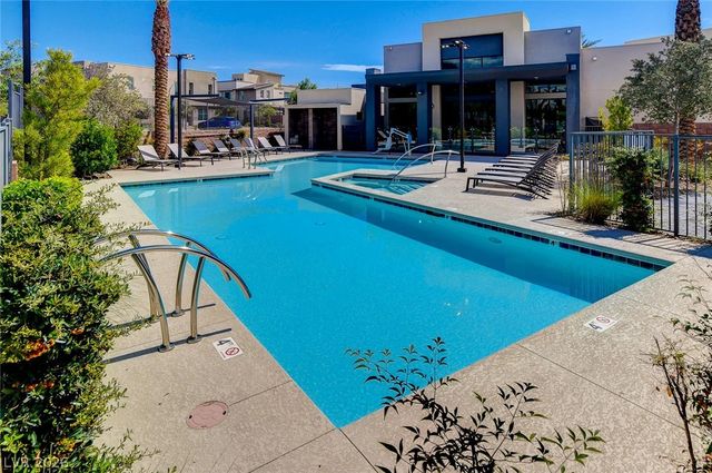 11401 Gravitation Drive, Las Vegas, NV 89135