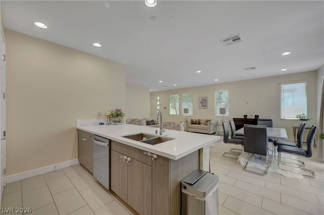 11401 Gravitation Drive, Las Vegas, NV 89135