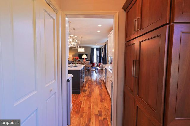 5416 WINDTREE DR, Doylestown, PA 18902