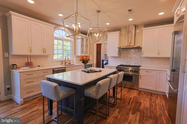5416 WINDTREE DR, Doylestown, PA 18902