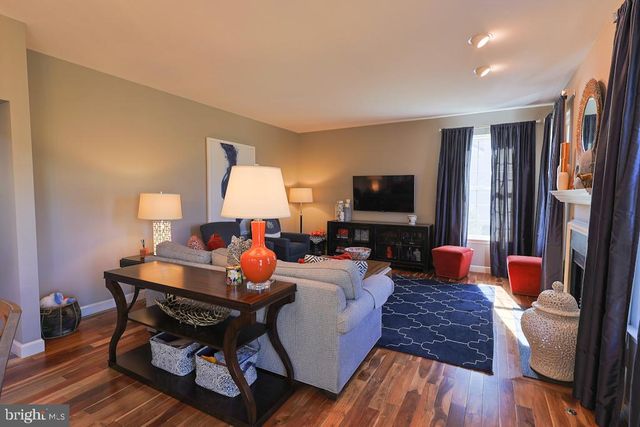 5416 WINDTREE DR, Doylestown, PA 18902
