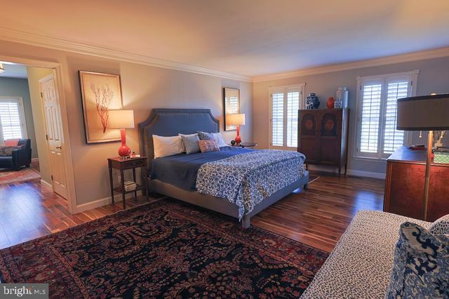 5416 WINDTREE DR, Doylestown, PA 18902