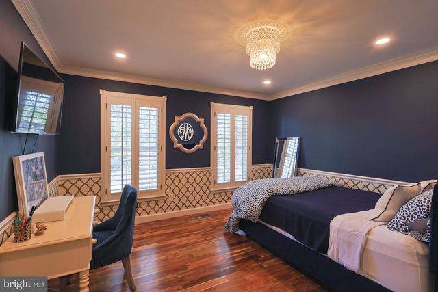 5416 WINDTREE DR, Doylestown, PA 18902