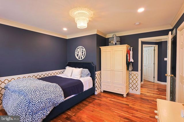 5416 WINDTREE DR, Doylestown, PA 18902