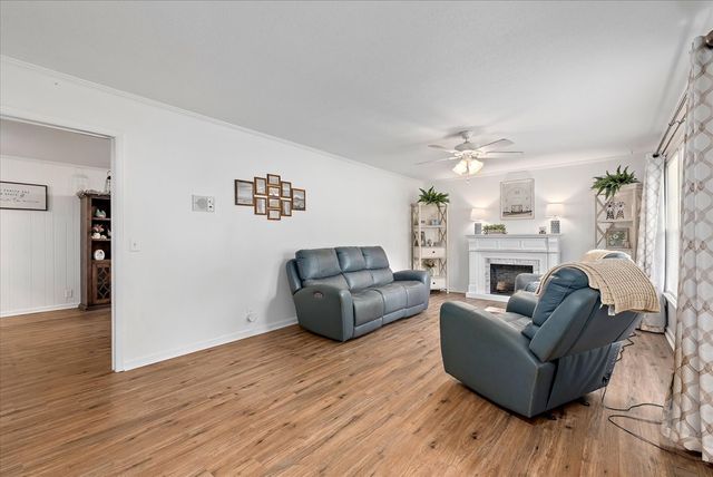 1904 Northside, Dothan, AL 36303
