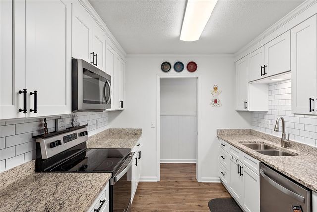 1904 Northside, Dothan, AL 36303
