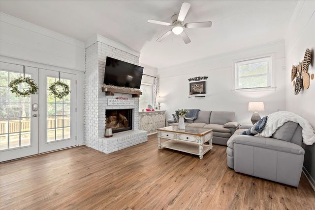 1904 Northside, Dothan, AL 36303