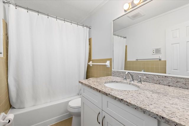 1904 Northside, Dothan, AL 36303