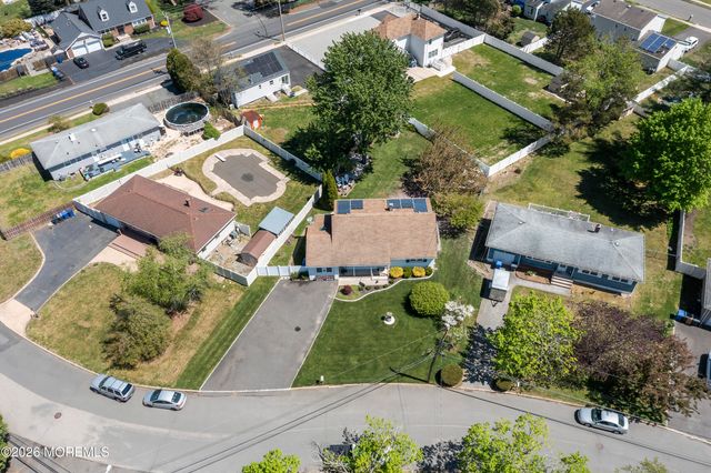 1053 Savannah Street, Toms River, NJ 08753
