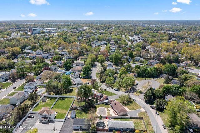 1053 Savannah Street, Toms River, NJ 08753