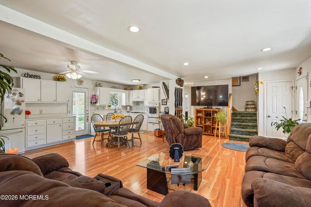 1053 Savannah Street, Toms River, NJ 08753