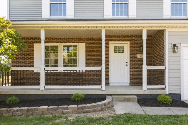 1323 Red Bank Drive, Grove City, OH 43123