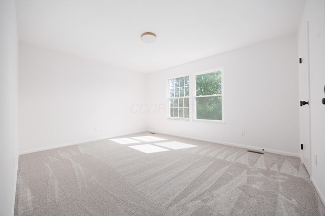 1323 Red Bank Drive, Grove City, OH 43123