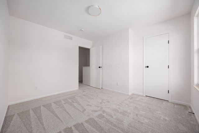 1323 Red Bank Drive, Grove City, OH 43123