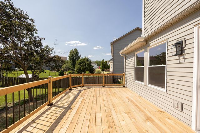 1323 Red Bank Drive, Grove City, OH 43123