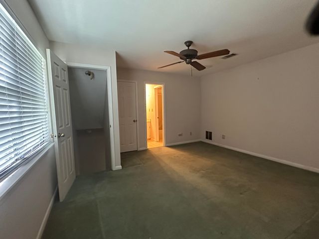 116 Merianne Dr., Hattiesburg, MS 39402