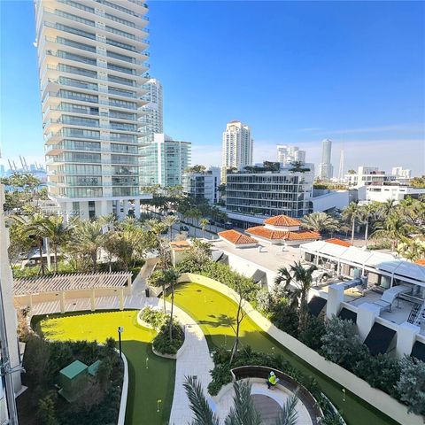 300 S Pointe Dr 704, Miami Beach, FL 33139