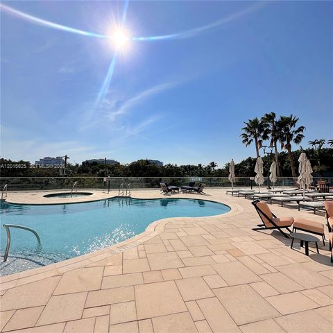 300 S Pointe Dr 704, Miami Beach, FL 33139