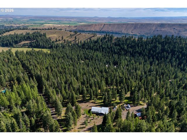 61216 OLD SKI RUN Rd, Joseph, OR 97846