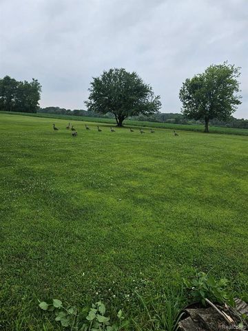 6359 E Bristol Road, Burton, MI 48519